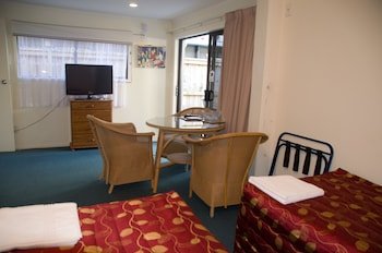 Bay Sands Seafront Studios
