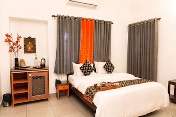 The Ten Suites