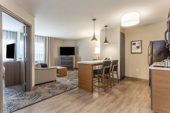 Candlewood Suites O'Fallon - St. Louis Area