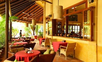 Anise Hotel & Restaurant
