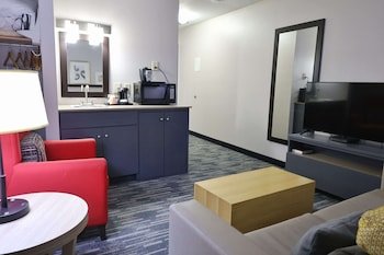 Country Inn & Suites by Radisson, Sparta, WI