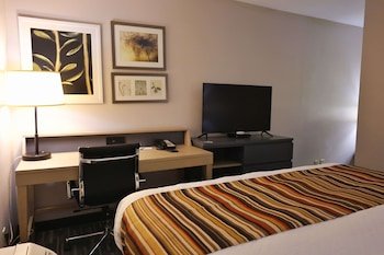 Country Inn & Suites by Radisson, Sparta, WI