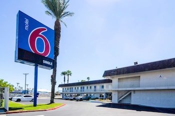 Motel 6 Indio - Palm Springs Area