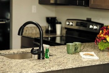 Grandview Hotels - Lock Haven