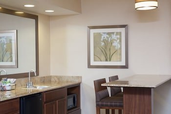 Hampton Inn & Suites Cleveland Southeast Streetsboro