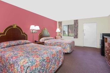 Knights Inn Emporia