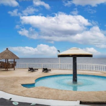 Costa De Leticia Beach Resort & Spa