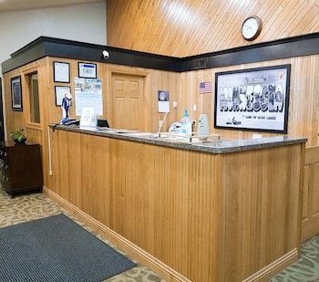 Super 8 by Wyndham Glenwood