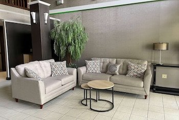 Wingate by Wyndham Lake George