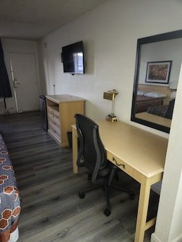 Heritage Inn