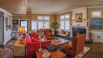 Cannon Beach Hotel Collection