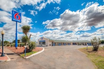 Motel 6 Van Horn