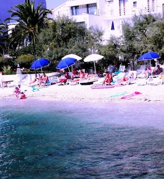 Beach Guesthouse Mediteran