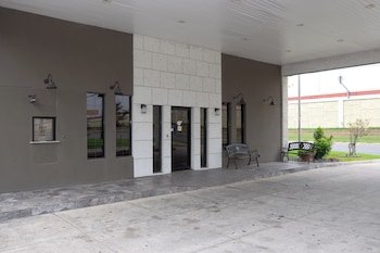 Americas Best Value Inn Harlingen