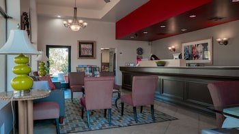 Anaheim Hills Inn & Suites