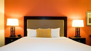 Anaheim Hills Inn & Suites