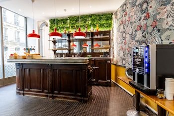 Vintage Hostel & Budget Hotel