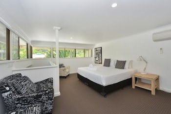 Driftwood Mantaray Holiday Apartments