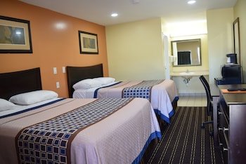White Oaks Motel