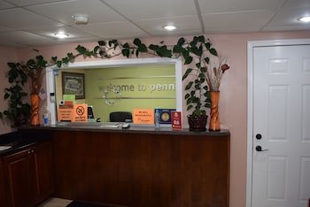 White Oaks Motel