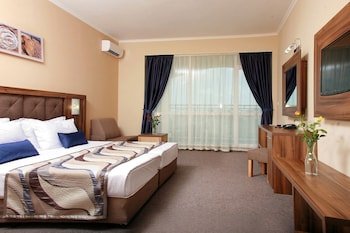 Alba Hotel