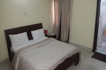 Peerage Retreat and Resort