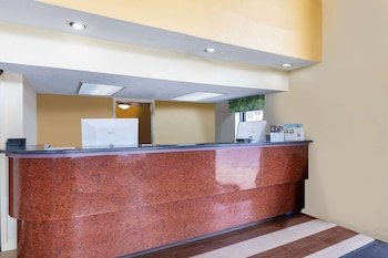 Days Inn by Wyndham Florence/I-95 North
