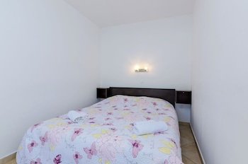 Orka Apartments