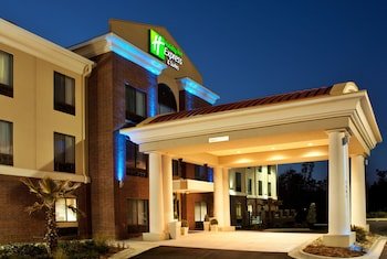 Holiday Inn Express Hotel & Suites Picayune