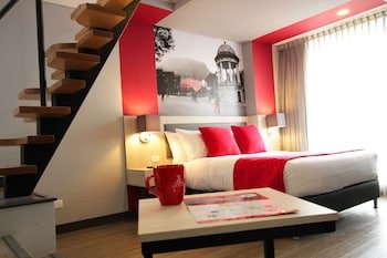 Suites Home 118 by SHG