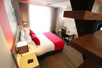 Suites Home 118 by SHG