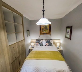 West lodge B&B