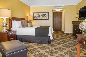 Omni Houston Hotel