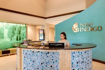 Hotel Indigo Chicago-Vernon Hills