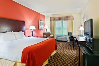 Holiday Inn Express Hotel & Suites Malvern