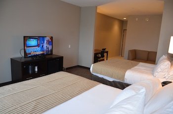 Holiday Inn Express Cheektowaga North East