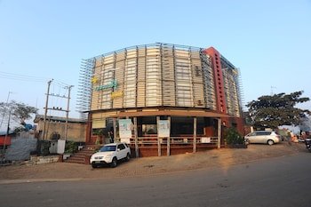 Kyeik Htee Yoe Hotel