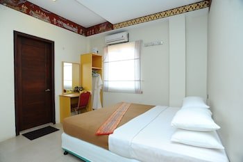 Kyeik Htee Yoe Hotel