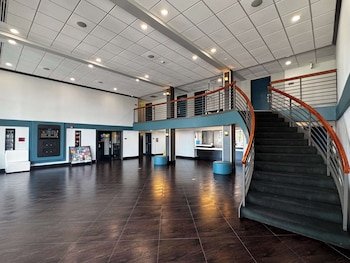 Studio 6 Suites Carson, CA