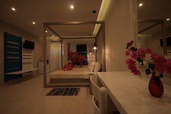 Irina Beach Hotel