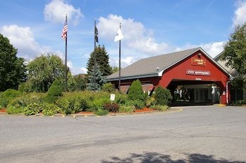Sturbridge Host Hotel & Conference Center 
