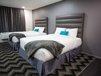 Siegel Suites Select Convention Center Drive