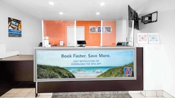 Motel 6 Monterey