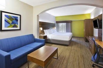 Holiday Inn Express Hotel & Suites Cincinnati Northeast-Milford
