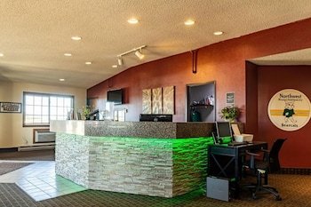 Bearcat Inn And Suites