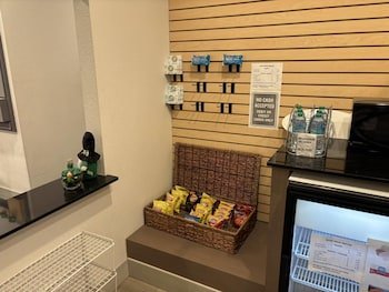 Holiday Inn Express Hotel & Suites Oklahoma City - Bethany