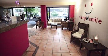 Home Hotel Haan