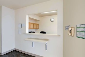 Woodspring Suites Fort Wayne