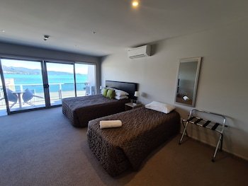 Te Kaha Beach Resort