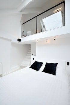 Urban Walls